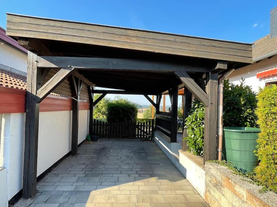 Ferienwohnung Leuchtbergblick Mit Terrasse Und Pkw Stellplatz Eschwege Dış mekan fotoğraf